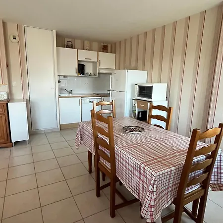 Appartamento 2 Proche Gare Et Commerces Avec Garage - Fr-1-843-28 Le Croisic