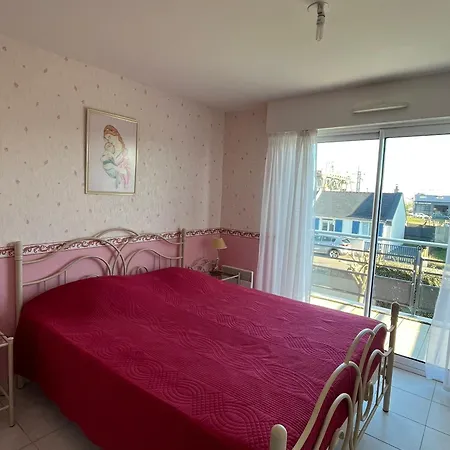 Appartement 2 Proche Gare Et Commerces Avec Garage - Fr-1-843-28 *