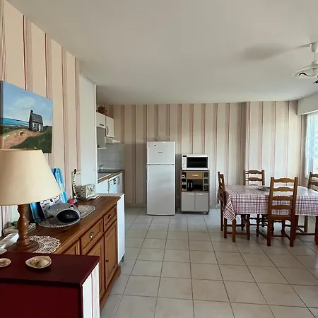 Appartamento 2 Proche Gare Et Commerces Avec Garage - Fr-1-843-28 Le Croisic