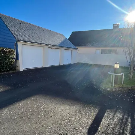 2 Proche Gare Et Commerces Avec Garage - Fr-1-843-28 * Le Croisic